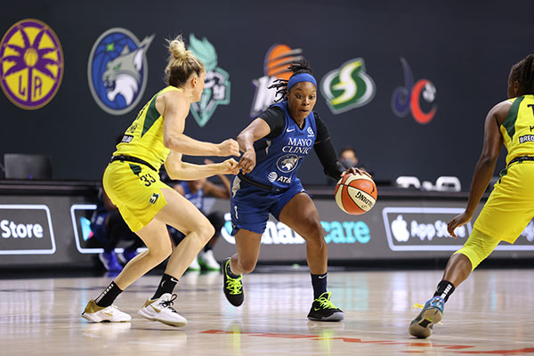 Lynx Fall to Storm, 103-88